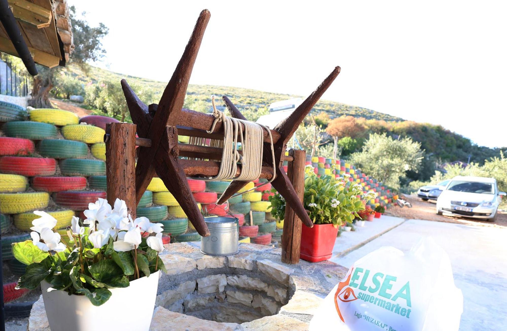 Villa Shpiragu Village Experience 베라트 외부 사진